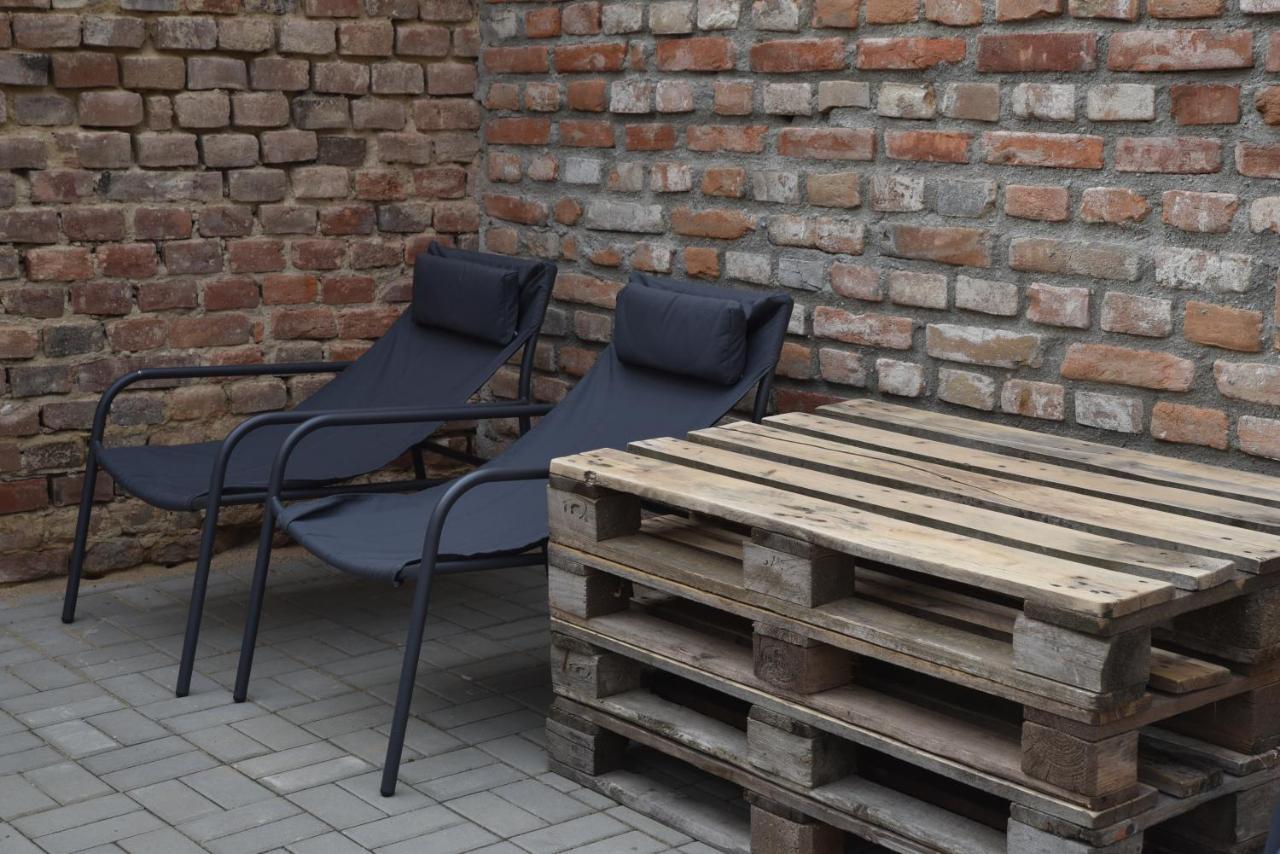 Vila Vlastovka Bulhary Exteriör bild